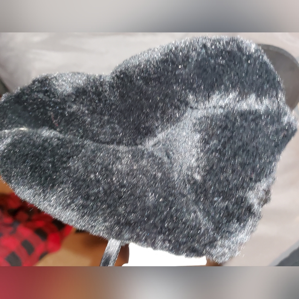 Boots with fur